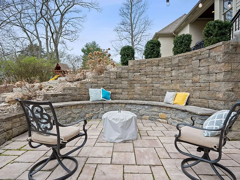 7715 Cathedral Hill Dr — Photo 67