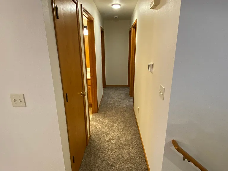2153 Meadow Brook Way — Photo 9