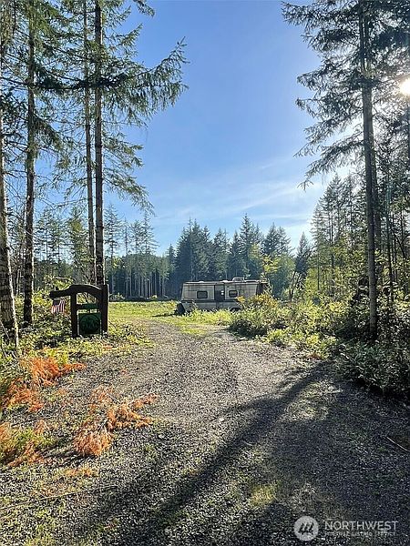 3rd image of 14253 W Cloquallum Road