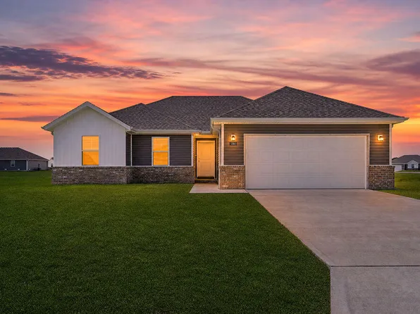 1360 W Kay Street, Bolivar, MO 65613