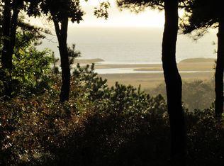 21 Town Hall Rd, Truro, MA 02666