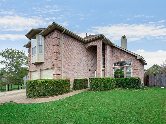 2nd image of 4018 Wallingford Dr