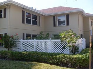 45 Essex Ct APT B, Royal Palm Beach, FL 33411