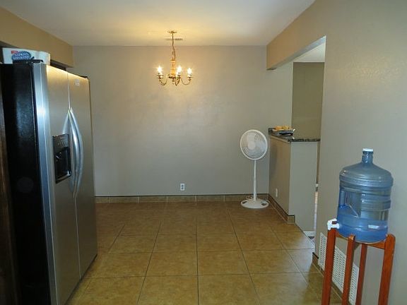 4th image of 3850 Edenwood Dr