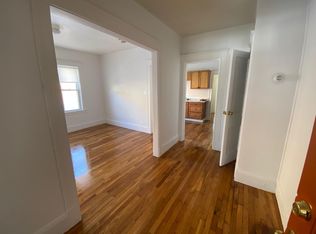 524 Hyde Park Ave APT 2, Roslindale, MA 02131