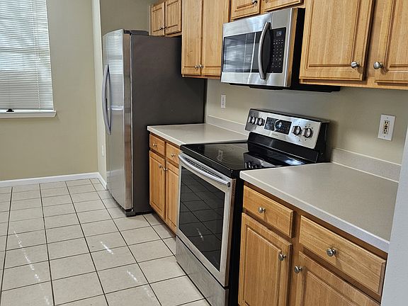 5th image of 12030 Villanova Dr APT 110