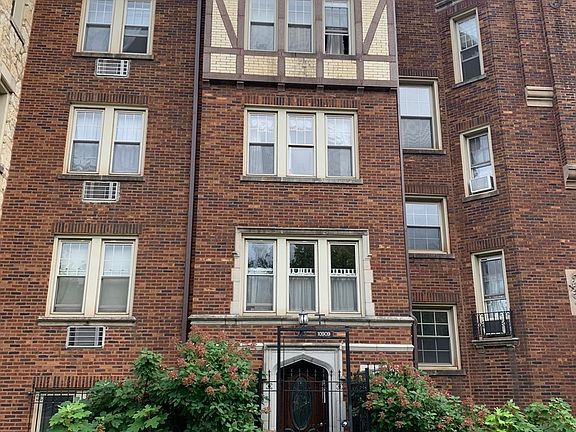 2nd image of 10909 S Longwood Dr APT 2