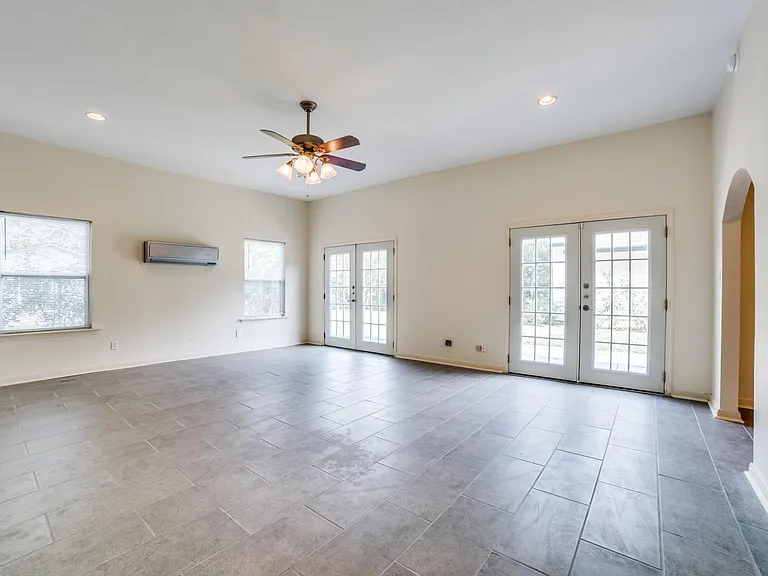 1149 Garraty Rd — Photo 12