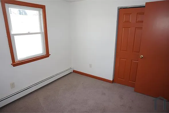 250 E Chestnut St — Photo 14