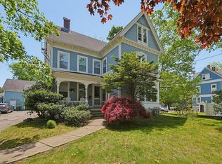 112 High St APT B, North Attleboro, MA 02760