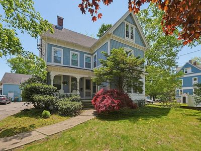 112 High St APT B, North Attleboro, MA, 02760