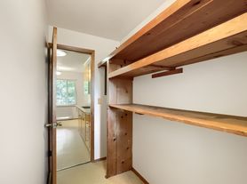 8257 Corliss Ave N, Seattle, WA