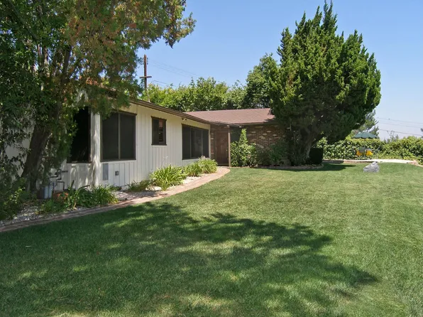 4817 Brewster Dr, Tarzana, CA 91356