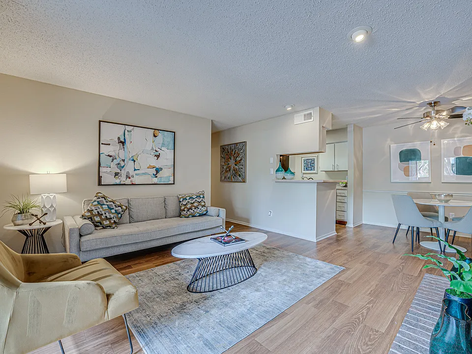 Indian Creek Apartments