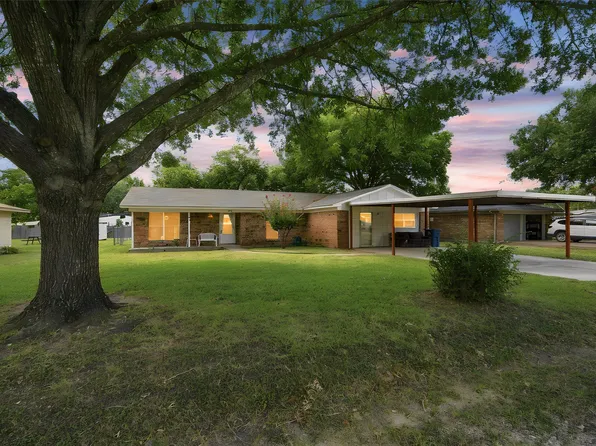 504 E Roosevelt Ave, Whitney, TX 76692