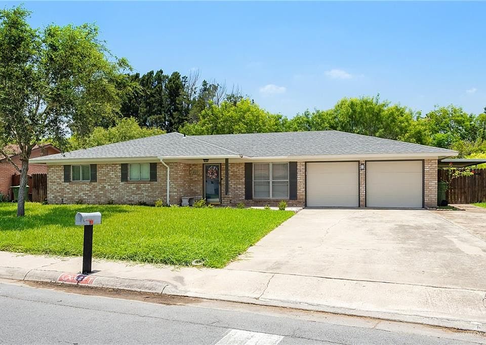 1st image of 627 Lawndale Ln