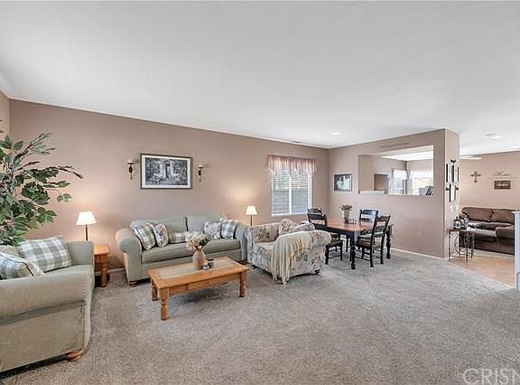 3rd image of 27961 Langley Pl