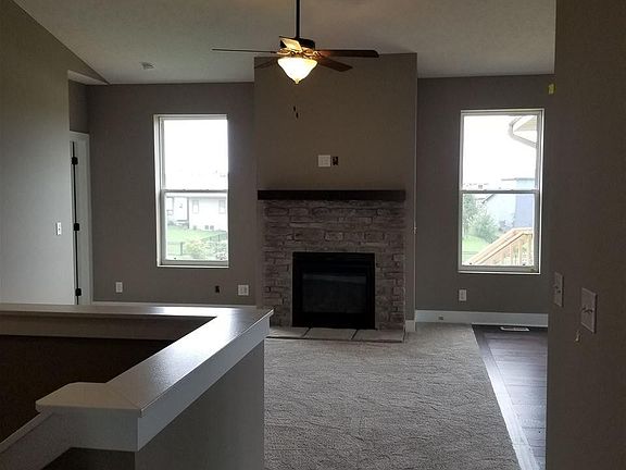 2nd image of 12124 S 212th St