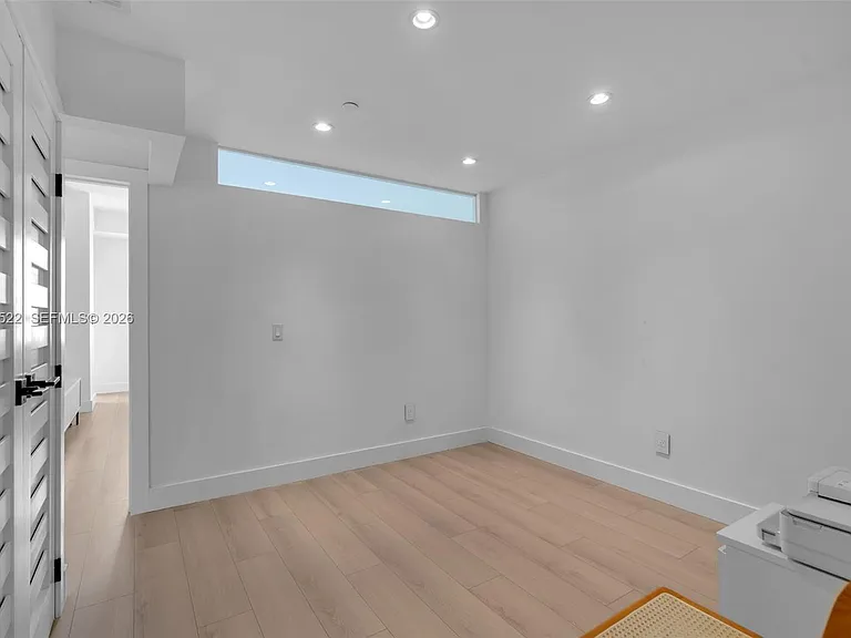 151 Crandon Blvd #736 — Photo 15