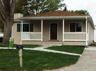 729 N 9th Ave, Broken Bow, NE 68822