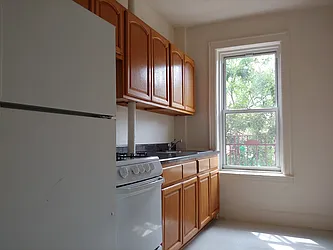 Rented by Elite Team Realty LLC