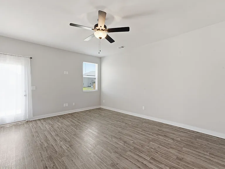 2226 Seahunter Ct — Photo 12