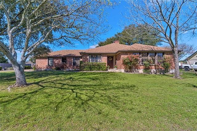 1st image of 320 Verbena Dr