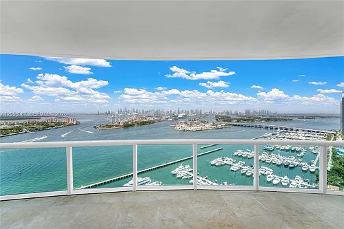 1000 S Pointe Dr #2501 Photo 1