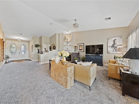 4th image of 10632 Piombino St