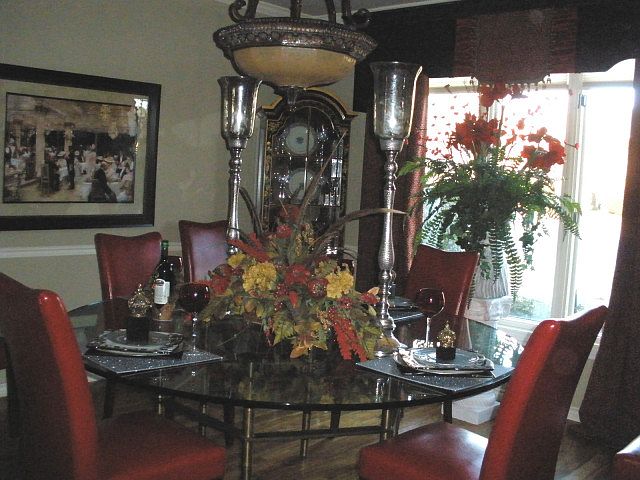 2nd image of 3801 Silverwood Dr