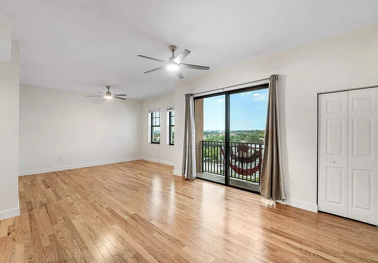 511 Lucerne Ave #618 — Photo 7