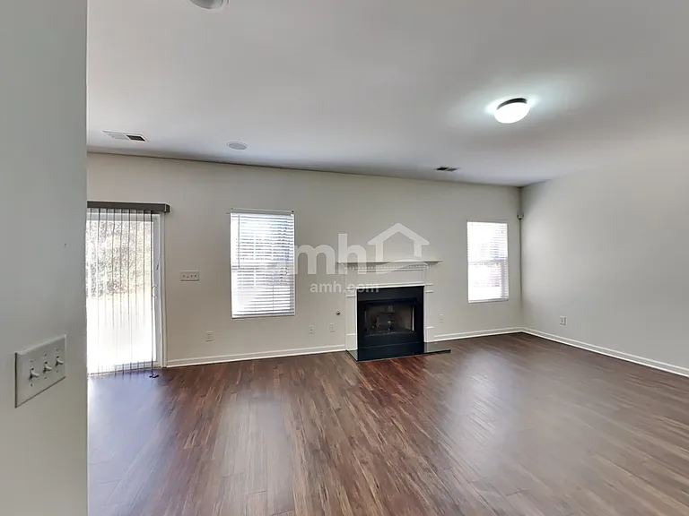 3009 Gale Ct — Photo 5