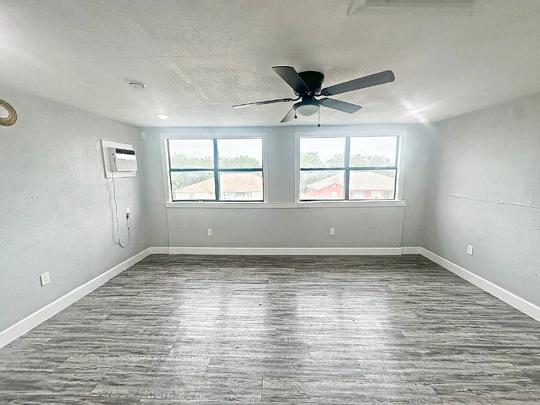7550 Oak Chase #3 — Photo 15
