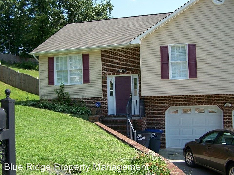 1st image of 1037 Carrington Ct
