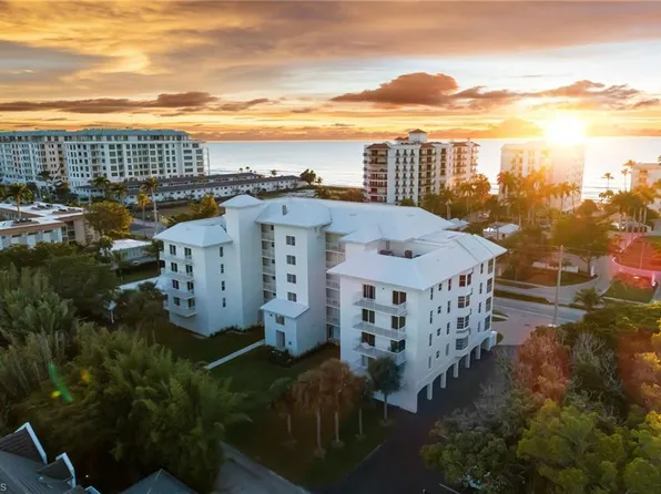 1200 Gulf Shore BLVD N #503, NAPLES, FL 34102