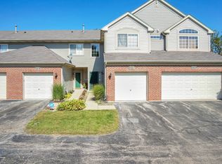 3321 Blue Ridge Dr, Carpentersville, IL 60110