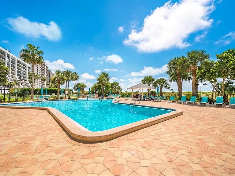 1230 Gulf Blvd #1402 — Photo 3