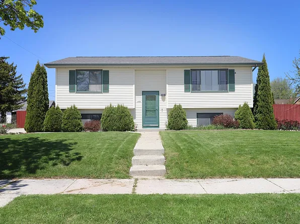 1424 Grand AVENUE, Sheboygan, WI 53083