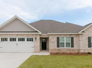 629 Broderick Cir, Warner Robins, GA 31088