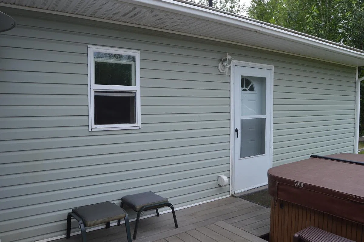 1 bed, 900 sqft, $2,200 — Photo 1