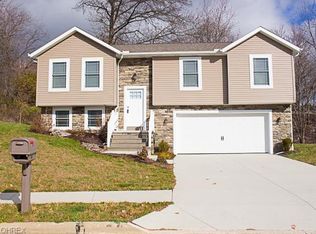 827 Hemlock Trl, Orrville, OH 44667
