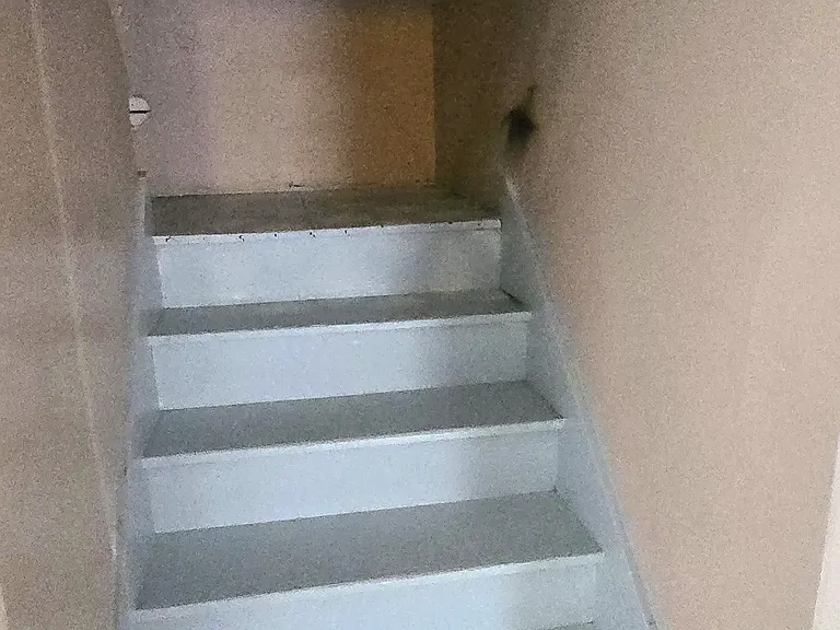 Walk up attic
