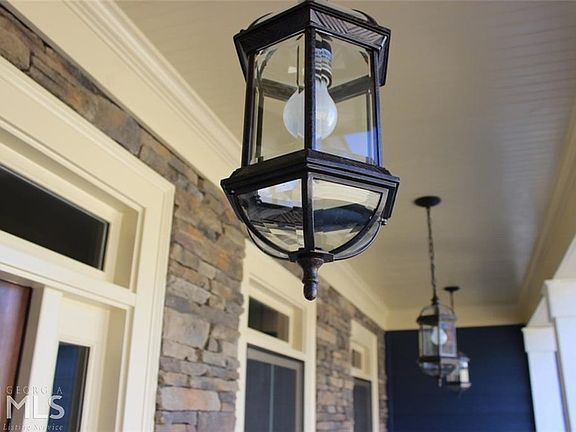 2nd image of 482 Oak Forest Dr #236