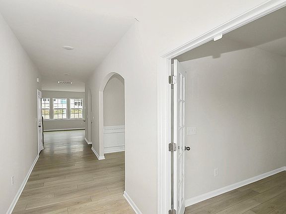 4th image of 15020 Nichols Hall Dr