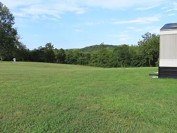4th image of 8101 Hillsboro Rd