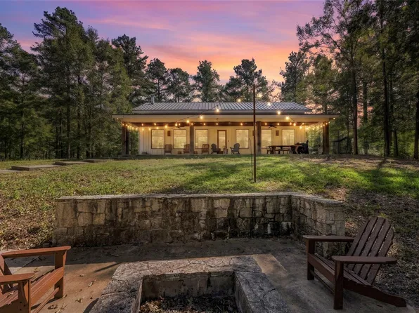 413 Vega Rd, Corrigan, TX 75939