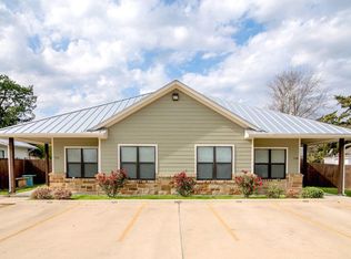 910 McAshan St #A, Bryan, TX 77803