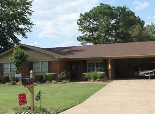 1516 College St, Cleveland, MS 38732