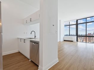 800 6th Ave APT 32D, New York, NY 10001
