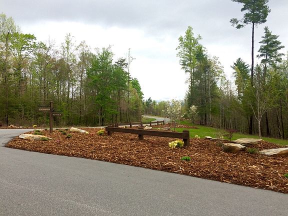 Landscaped Intersections